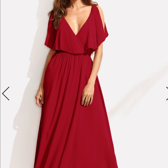 Dresses & Skirts - Front split cape dress